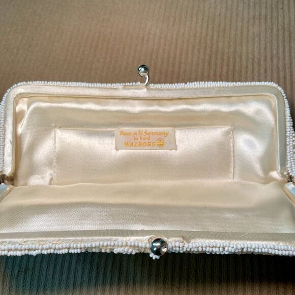 WALBORG Beaded Clutch - Picture 3 of 5